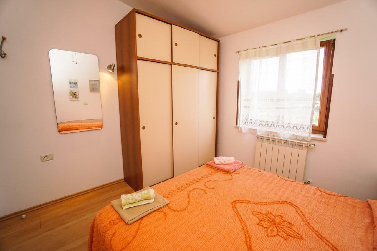 Apartment Sandra ウマグ エクステリア 写真