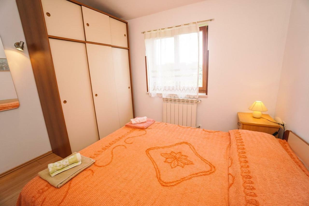 Apartment Sandra ウマグ エクステリア 写真